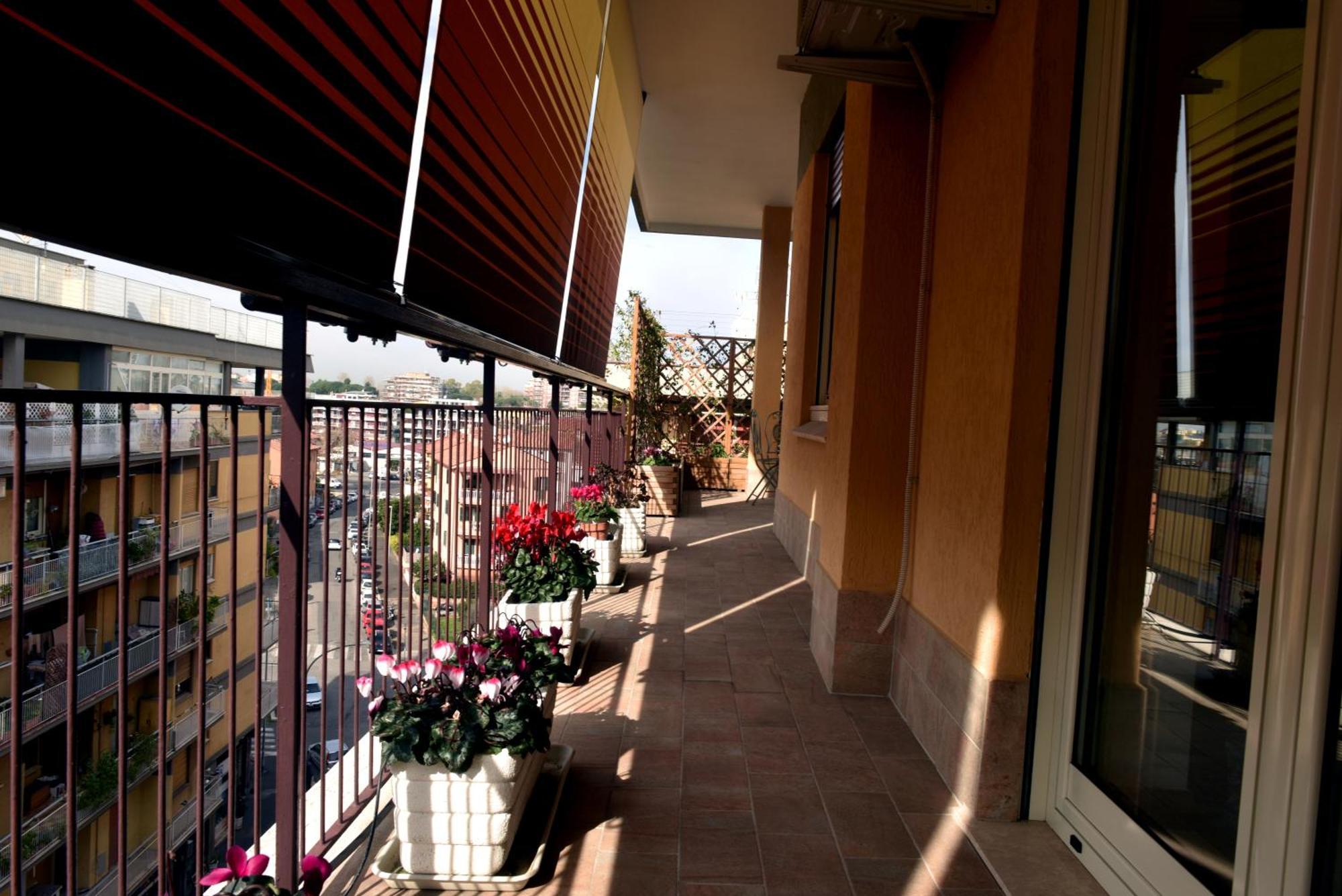 In Terrazza Da Giusy Bed & Breakfast Rome Bagian luar foto