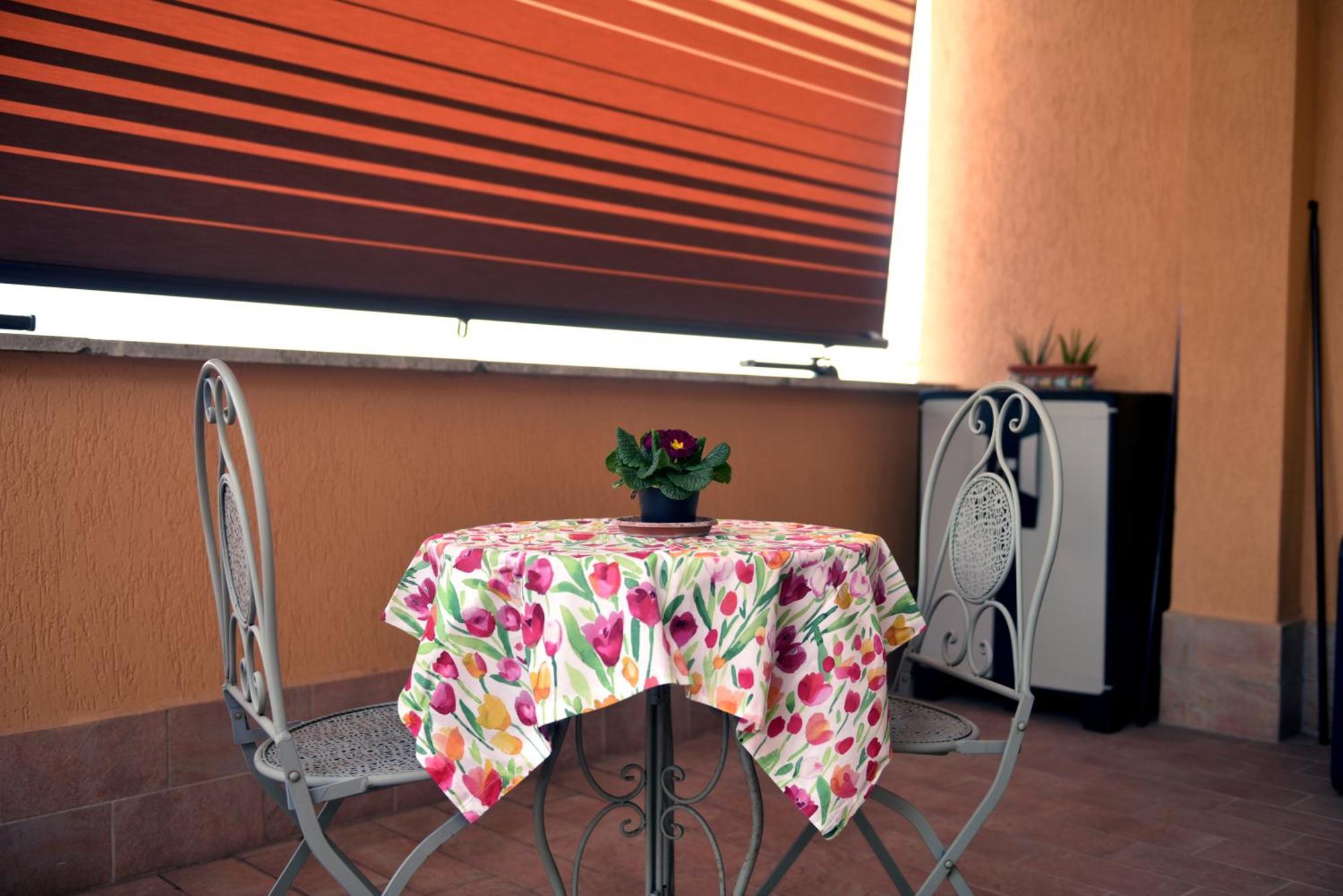 In Terrazza Da Giusy Bed & Breakfast Rome Bagian luar foto